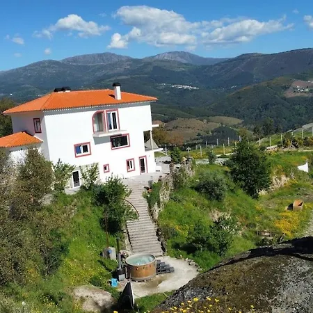 אכסניה Alcmaria Studio With Amazing Views At Zevariclub! *