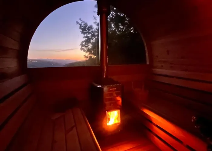 אכסניה Alcmaria With Amazing Views At Zevariclub! *